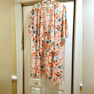LulaRoe Shirley Kimono Wrap